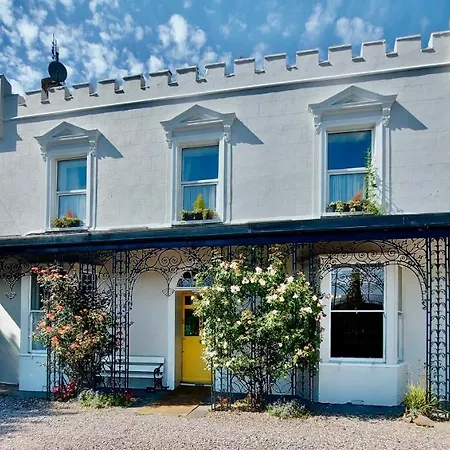 Belvedere Guest house 4*
