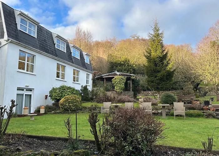 Belvedere Гостевой дом Корк