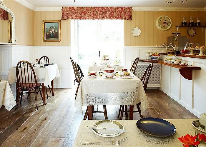 Konukevi Belvedere Cork